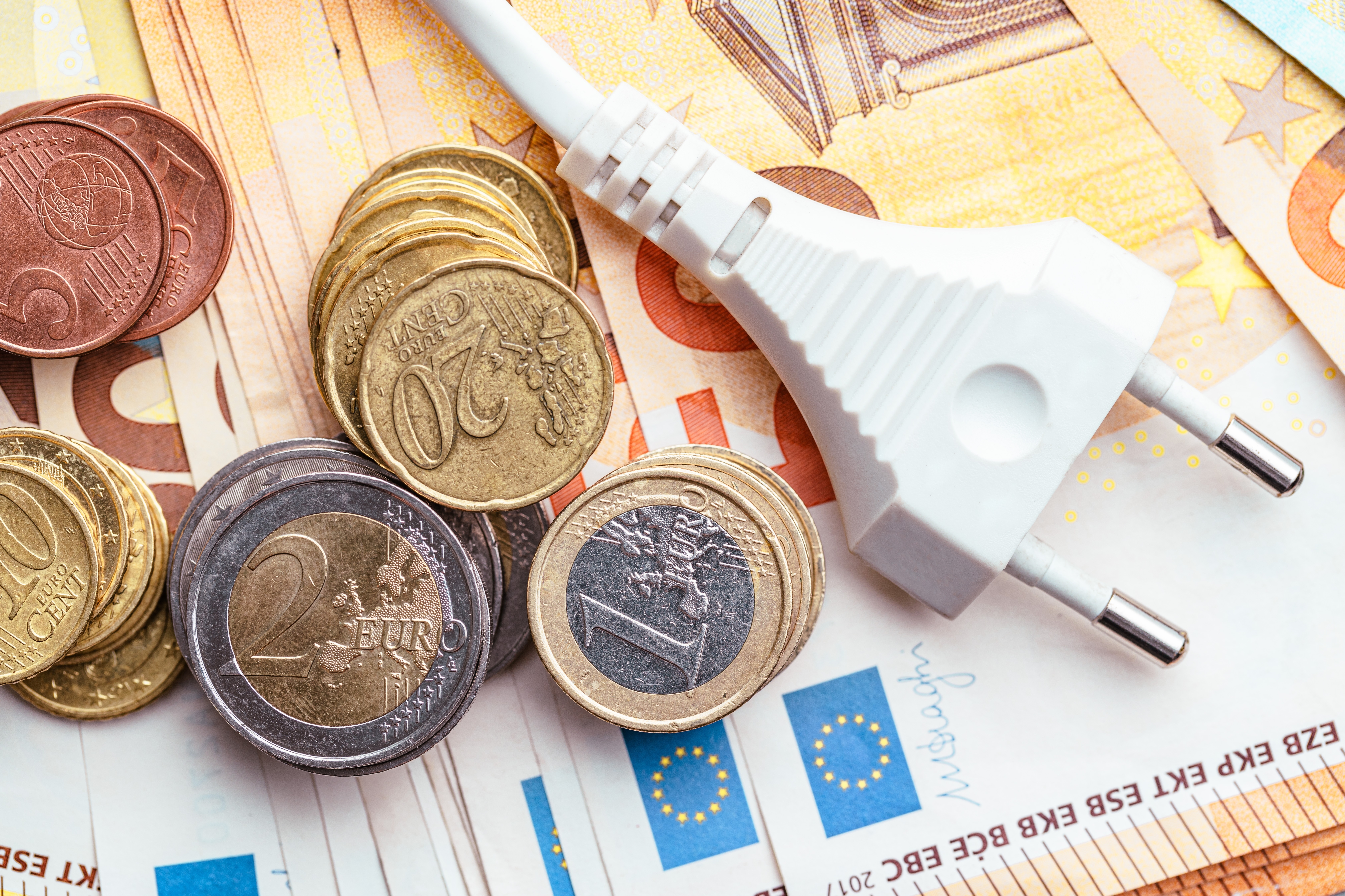 Comparatif fournisseurs d'électricité au prix bloqué